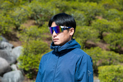 AF-305CYMTのC-5かけた男性
